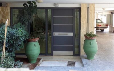Πόρτες Ασφαλείας με Τζάμι: Όλα όσα Πρέπει να Ξέρετε