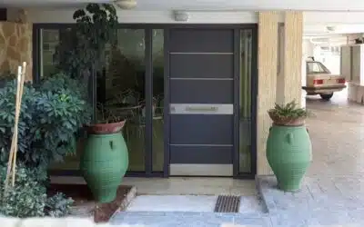 Πόρτες Ασφαλείας με Τζάμι: Όλα όσα Πρέπει να Ξέρετε